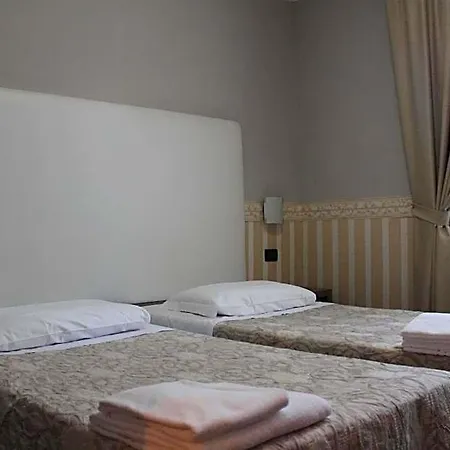 Hotell Laguna 3*