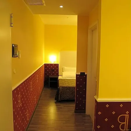 Laguna Hotel