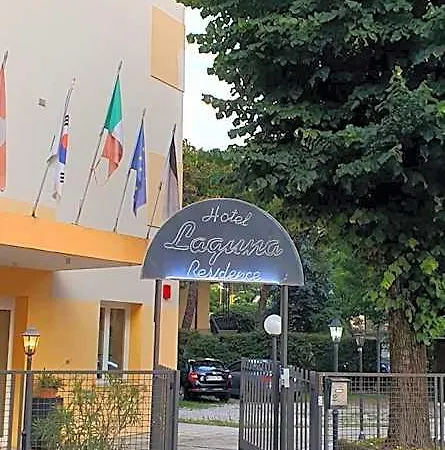 Hotel Laguna 3*