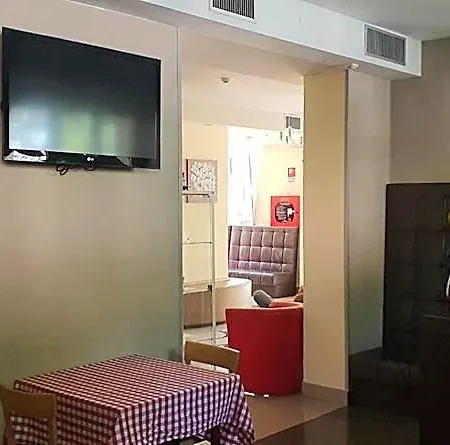 Hotell Laguna 3*
